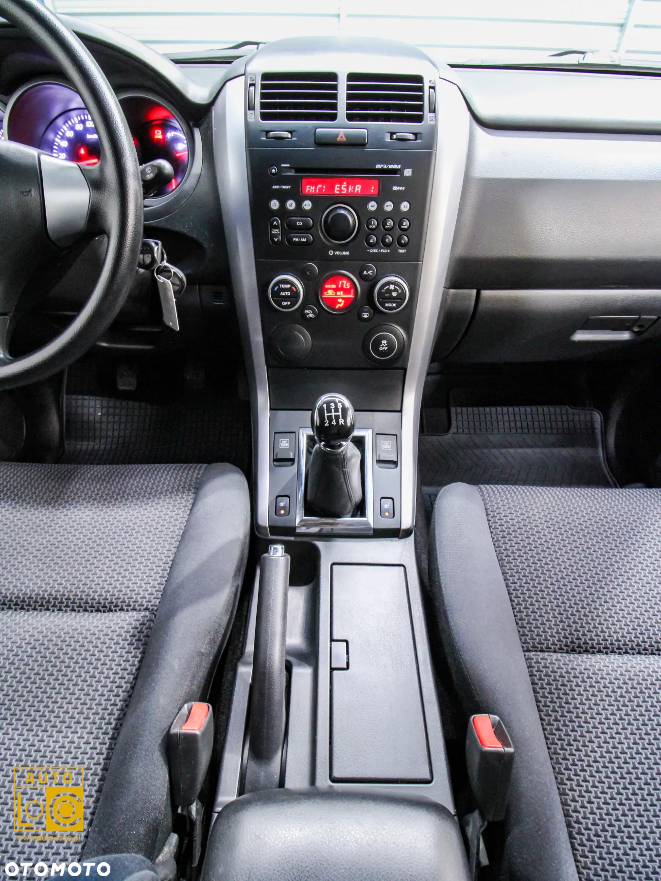 Suzuki Grand Vitara 1.6 Comfort - 15
