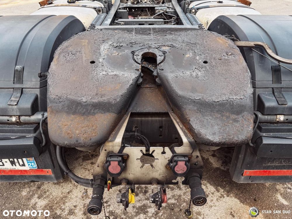 Mercedes-Benz ACTROS 1843 4x2 EURO 6 Laweta LOHR - 17