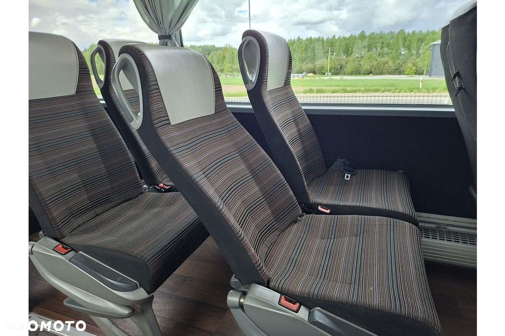 Mercedes-Benz Tourismo RHD-M - 29