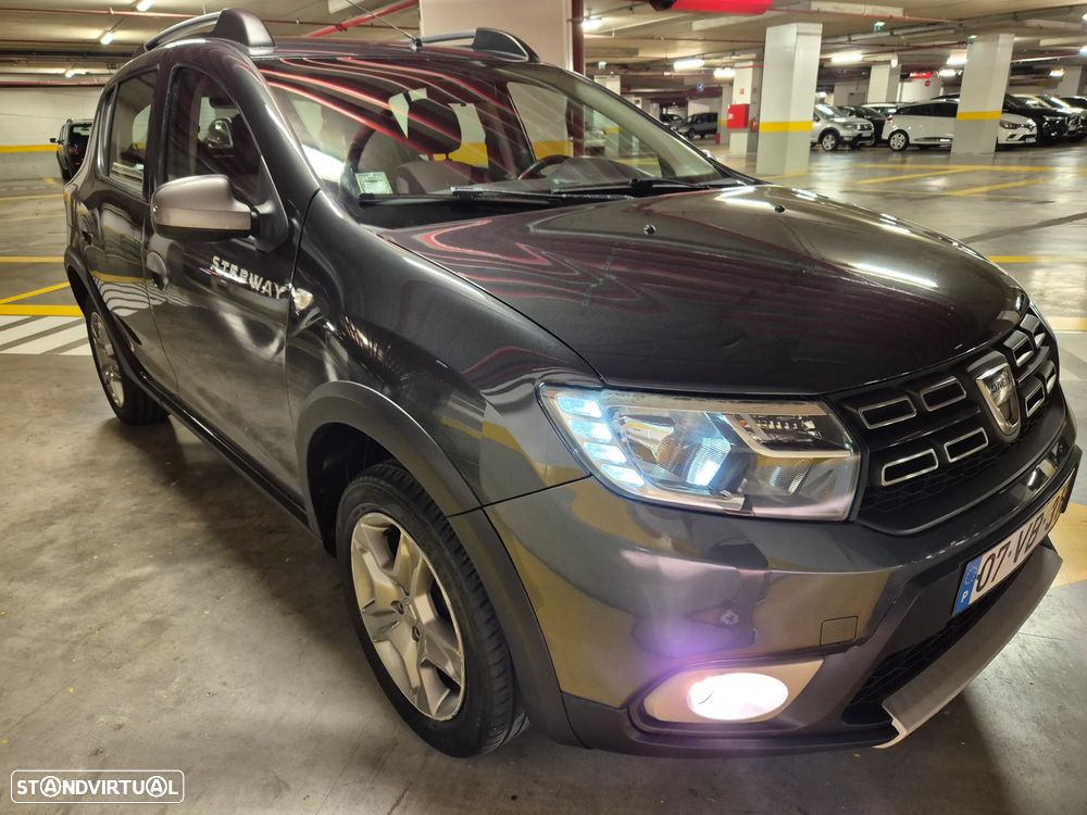 Dacia Sandero 0.9 TCe Stepway - 9