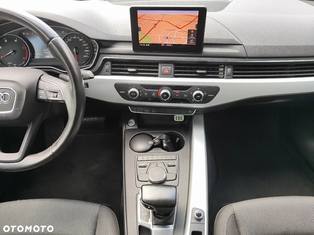 Audi A4 Limousine 2.0 TDI ultra S tronic design - 13