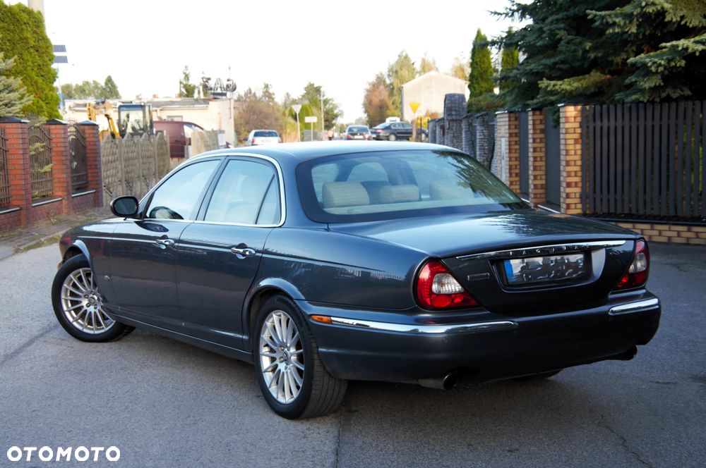 Jaguar XJ XJ6 2.7 D Executive - 19