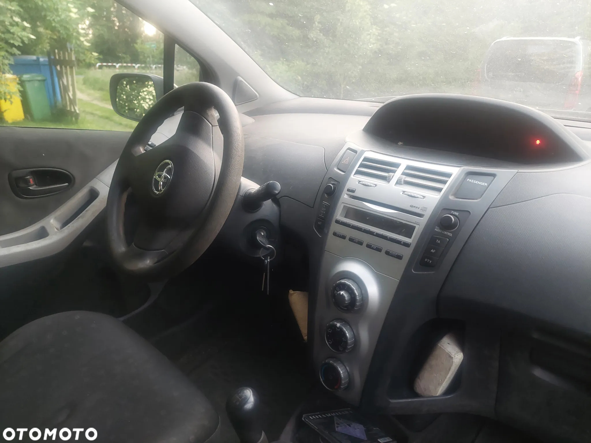 Toyota Yaris 1.0 Luna - 6
