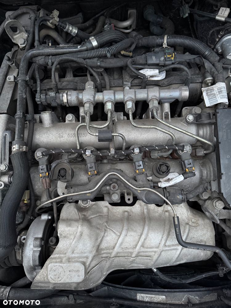 Opel Astra 2.0 CDTI Cosmo - 19