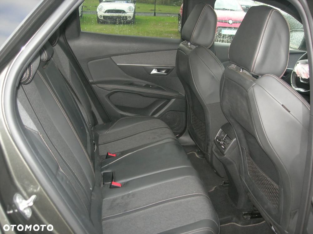 Peugeot 3008 1.5 BlueHDi GT Pack S&S EAT8 - 21