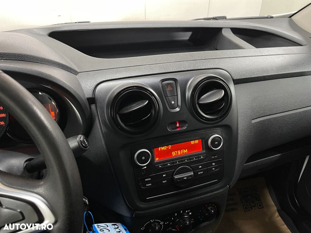 Dacia Dokker 1.5 Blue dCi Laureate - 12