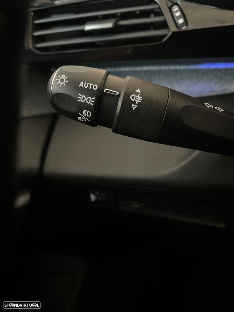 Peugeot 308 1.5 BlueHDi Allure Pack EAT8 - 21