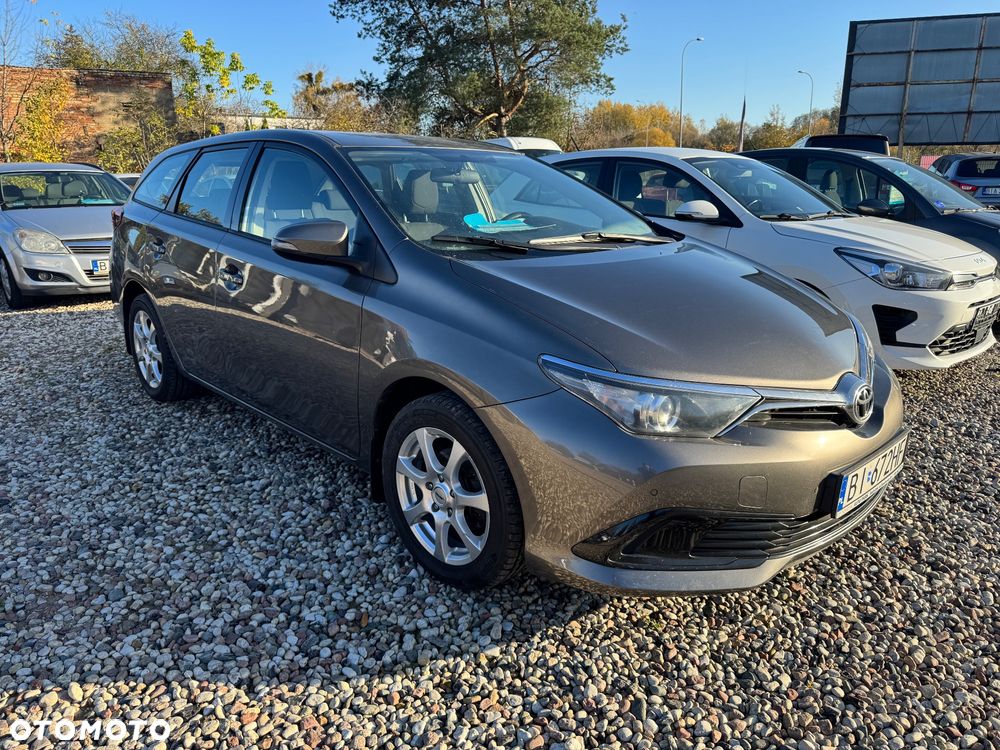 Toyota Auris