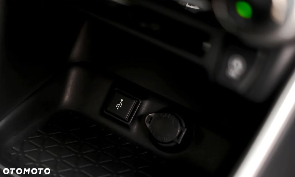 Toyota RAV4 2.0 Active 4x2 - 35