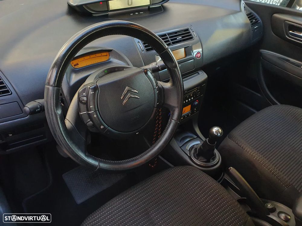 Citroën C4 1.6 HDi SX - 3