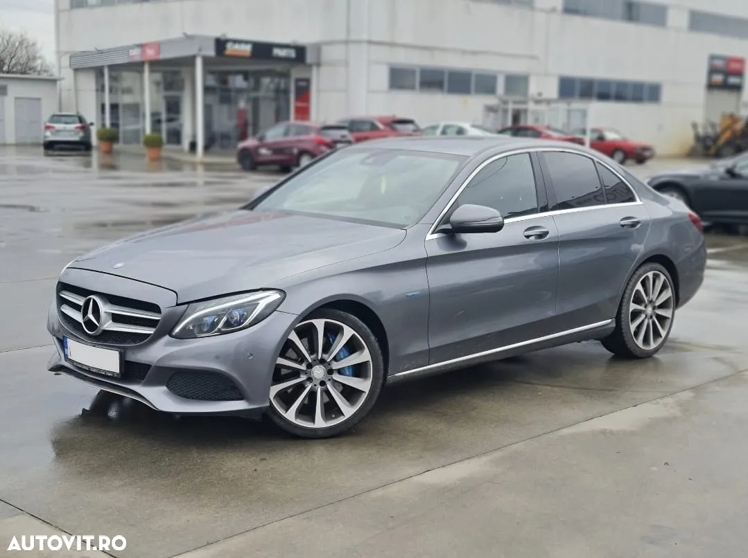 Mercedes-Benz C - 3