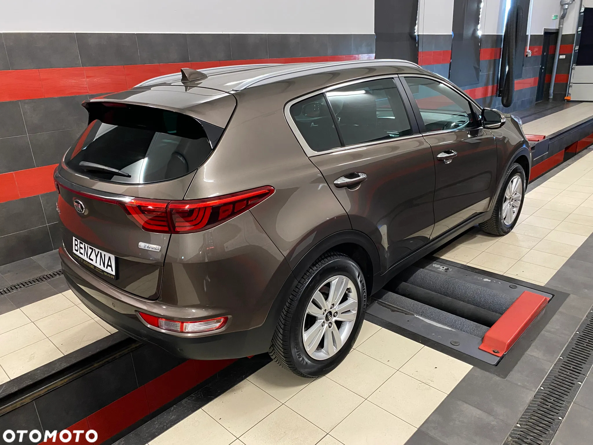 Kia Sportage 1.6 GDI 2WD SPIRIT - 9