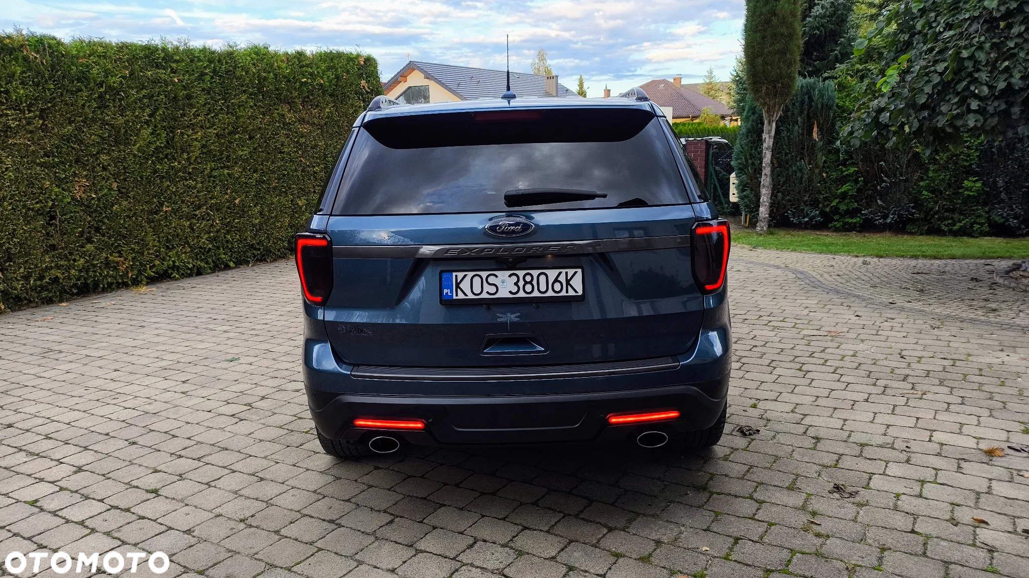 Ford Explorer - 7