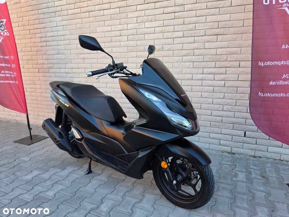 Honda PCX - 1