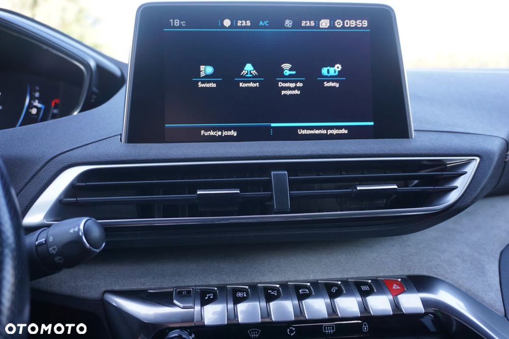 Peugeot 3008 BlueHDi 180 Stop & Start EAT8 GT - 27