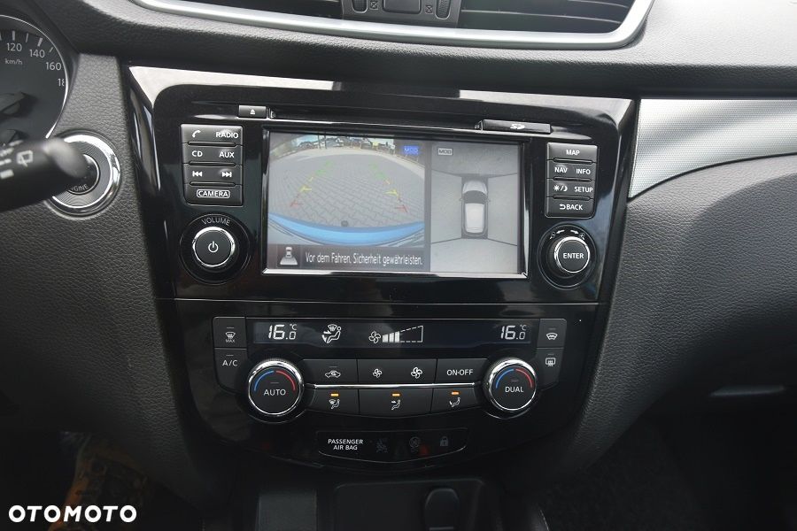 Nissan Qashqai 1.2 DIG-T Xtronic TEKNA - 23