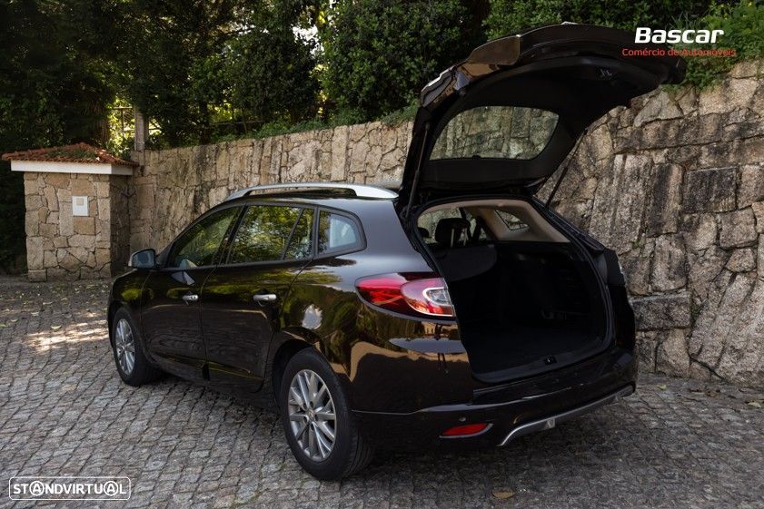Renault Mégane Sport Tourer 1.5 dCi GT Line - 12