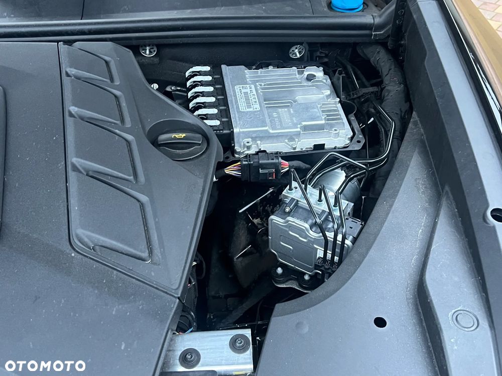 Audi SQ8 - 21