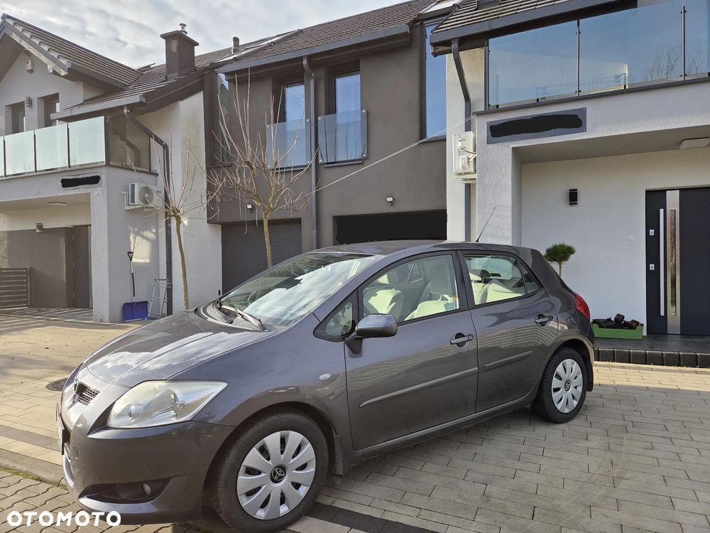 Toyota Auris 2.0 D-4D Sol - 4