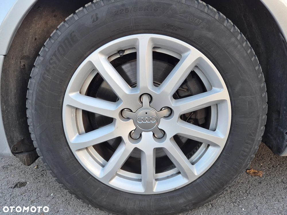 Audi A4 Avant 2.0 TDI DPF multitronic Ambiente - 9