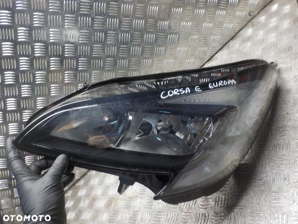 OPEL CORSA E LAMPA LEWY PRZÓD PRZEDNIA - 4