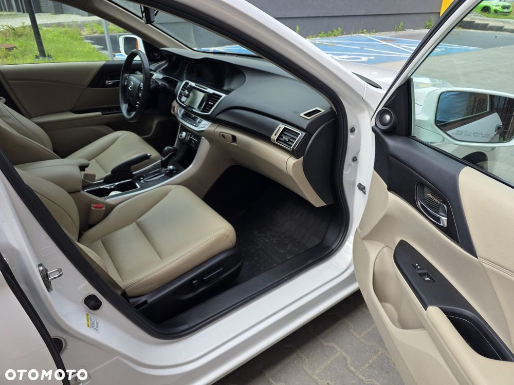 Honda Accord - 9