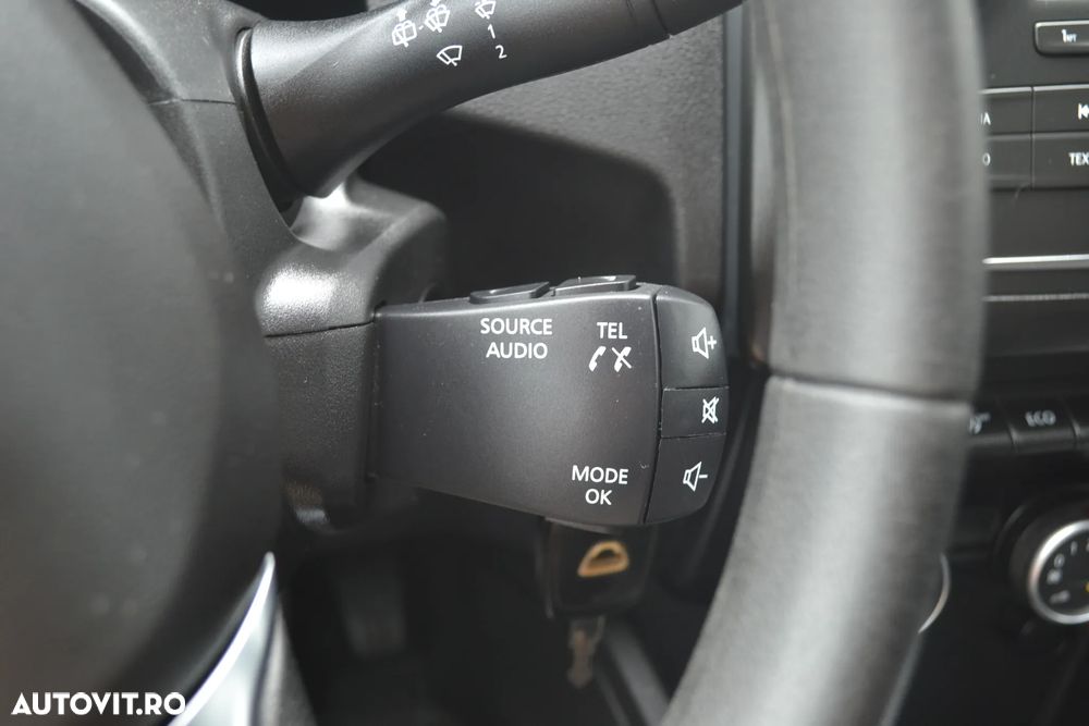 Dacia Duster 1.5 Blue dCi 4WD Comfort - 13