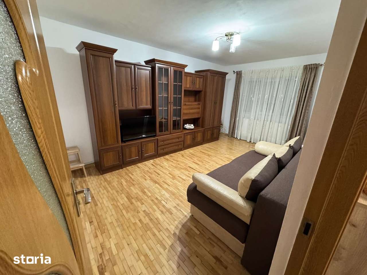 Apartament 3 camere finisat, mobilat, utilat cartier Stadion — fotografia 3