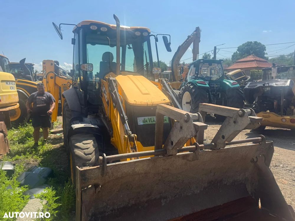 JCB 3CX Buldoexcavator - 14