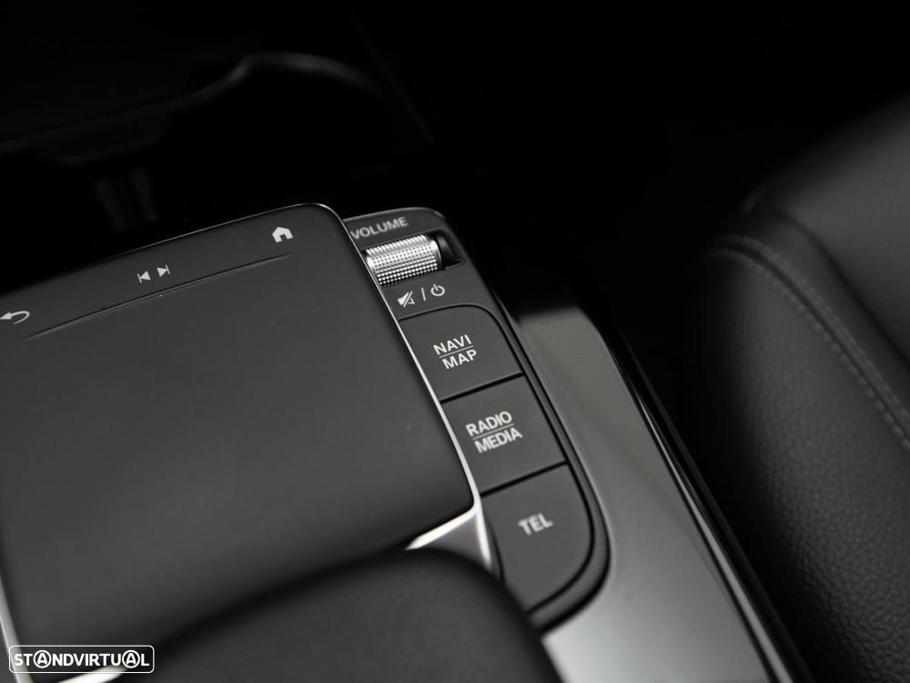 Mercedes-Benz CLA 250 e Shooting Brake Progressive - 22