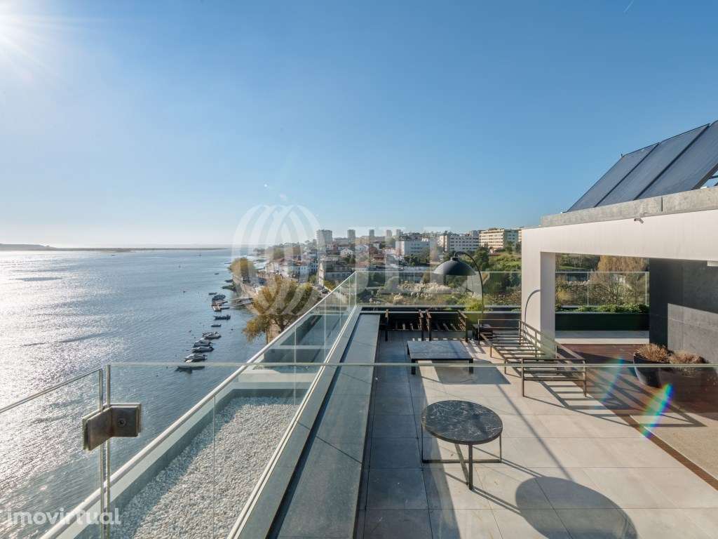 Apartamento T3, penthouse duplex, com garagem, Porto - Grande imagem: 2/30