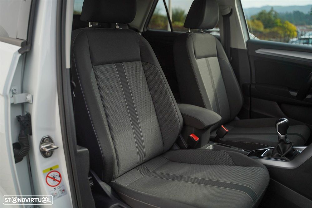 VW T-Roc 1.0 TSI Urban - 29