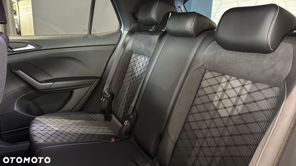 Volkswagen T-Cross 1.5 TSI ACT R-Line DSG - 17