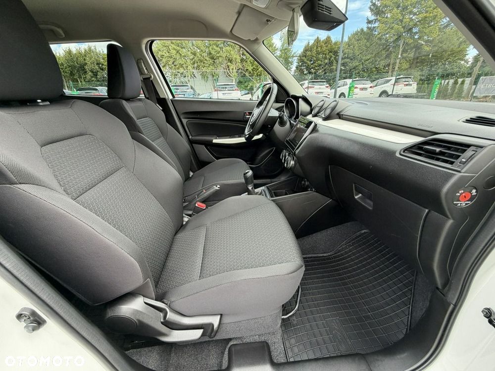 Suzuki Swift - 34