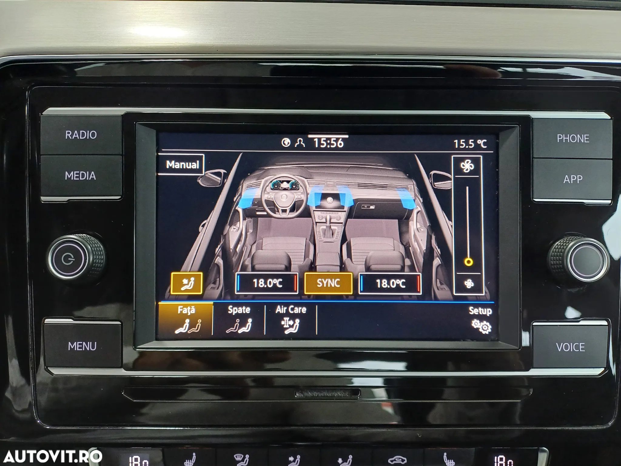 Volkswagen Passat 2.0 TDI DSG Highline - 25