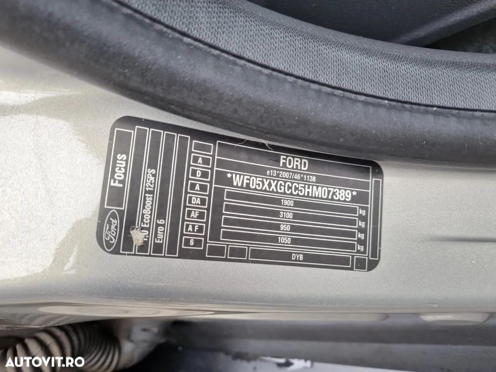 Ford Focus 2017 photo 2