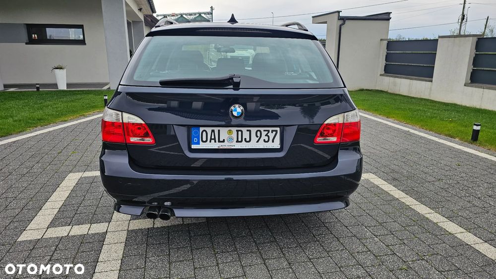 BMW Seria 5 525i - 5