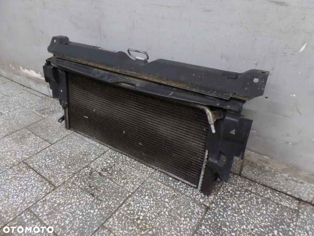 VW T4 MULTIVAN CARAVELLE 91-99 1.9 2.4 CHLODNICA WENTYLATOR PAS PRZEDNI 701422091A 701121207B - 3