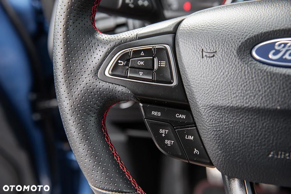 Ford EcoSport 1.0 EcoBoost ST-LINE - 19