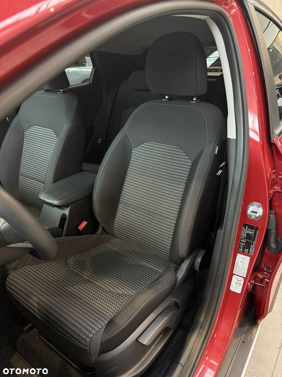 Kia XCeed - 27