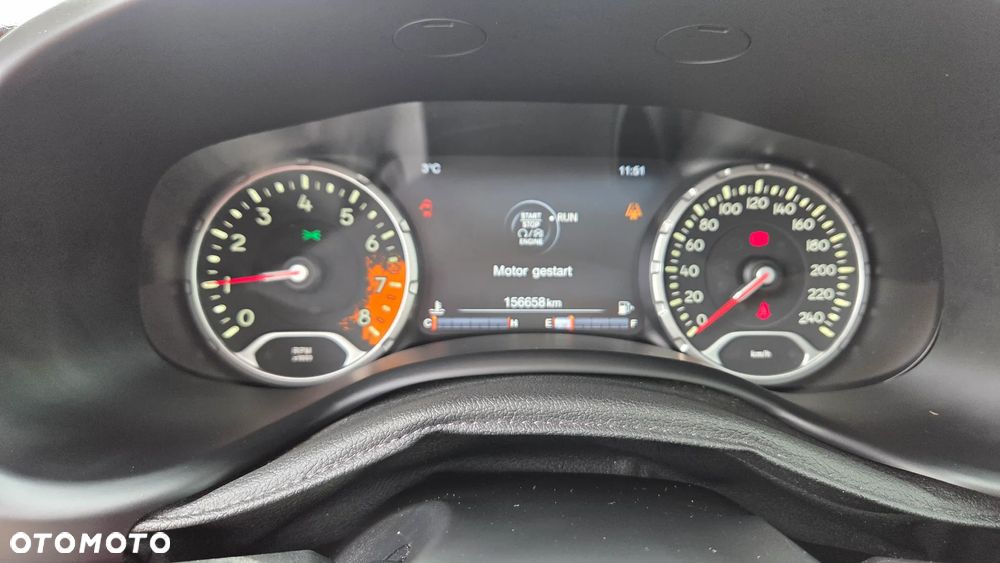 Jeep Renegade 1.4 MultiAir Limited - 23