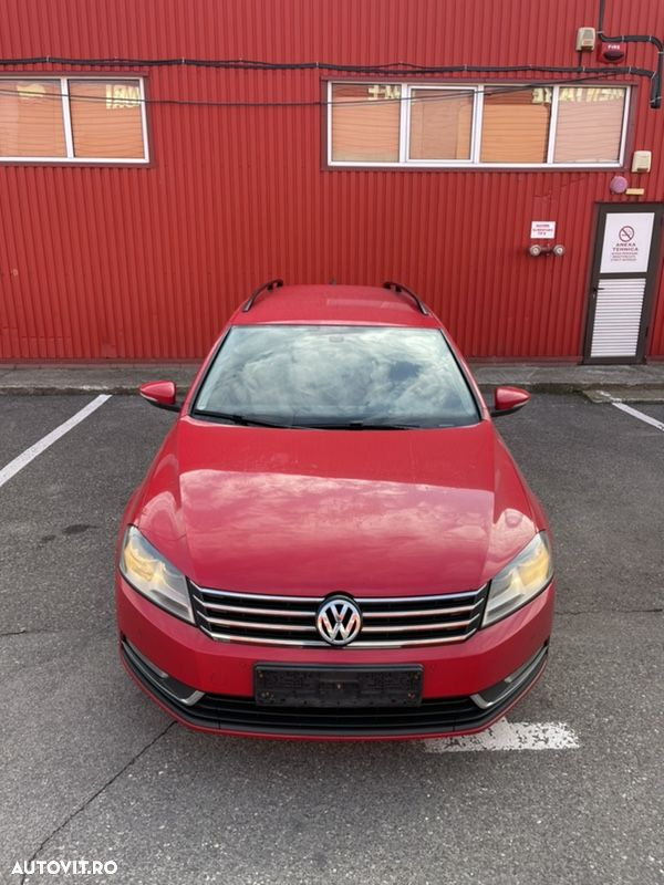 Volkswagen Passat Variant 2.0 TDI BlueMotion Technology DSG Comfortline - 3