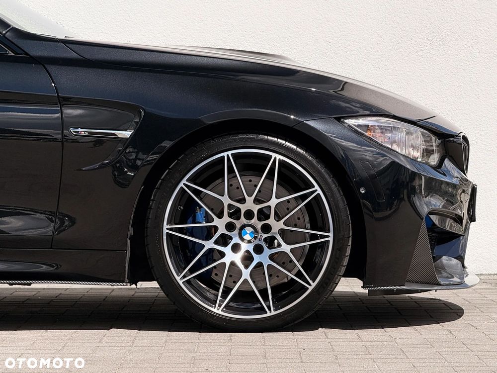 BMW M4 - 12