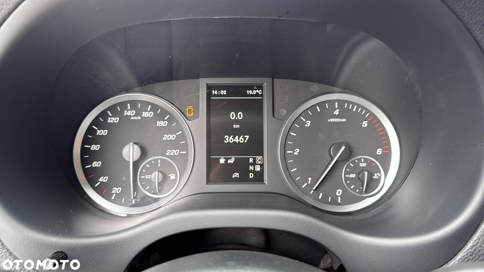 Mercedes-Benz Vito - 10