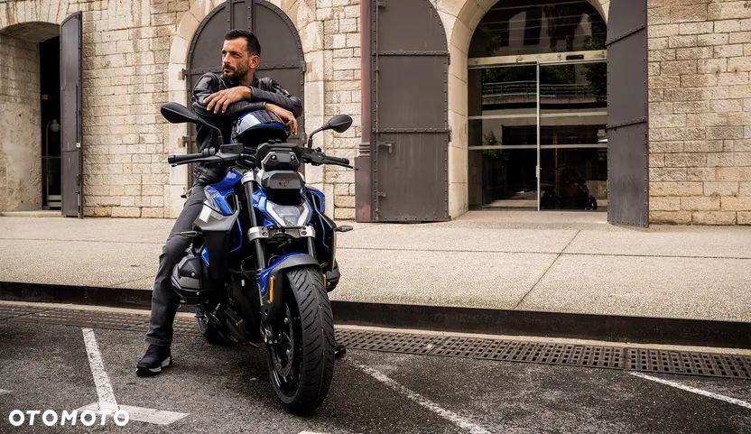 BMW R - 3
