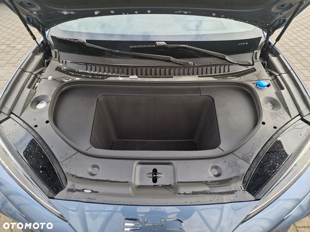 BYD Sealion 7 91.3kWh Excellence AWD - 12