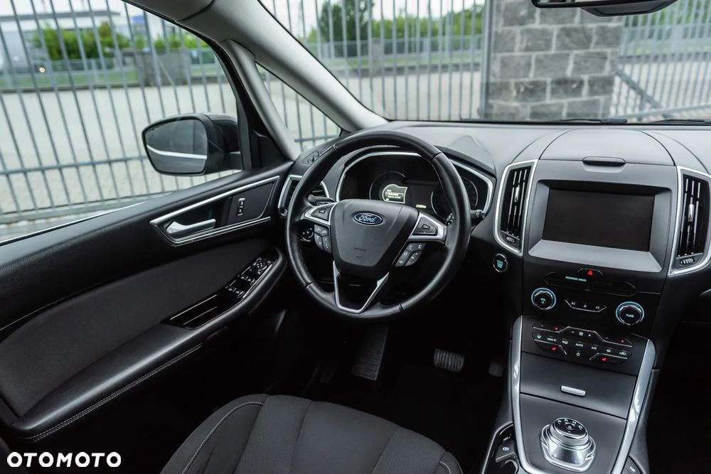 Ford S-Max 2.0 EcoBlue Allrad Titanium - 26