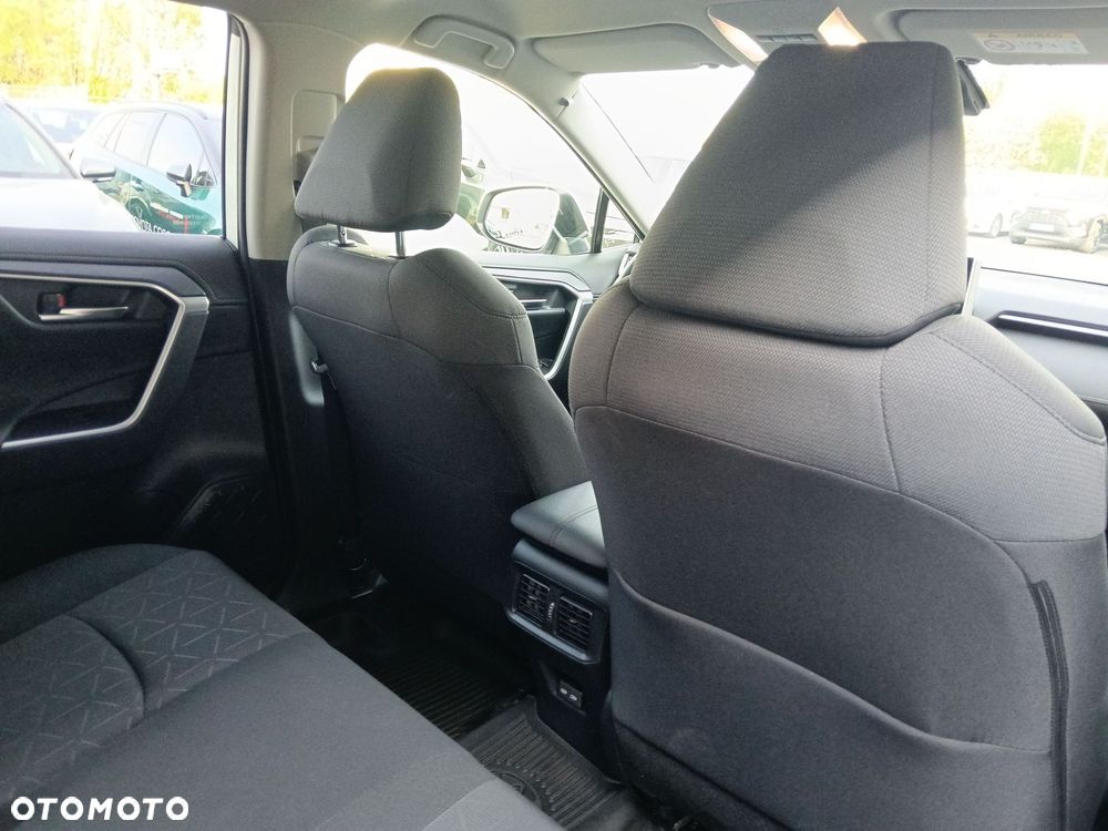 Toyota RAV4 - 12