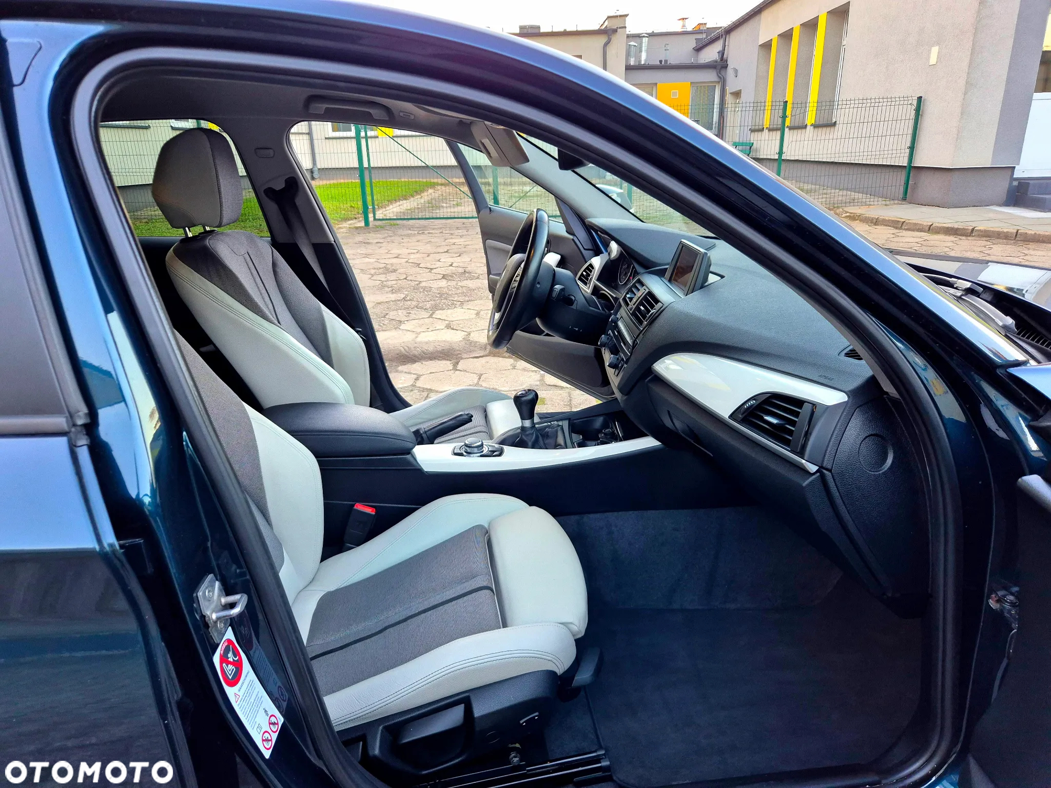 BMW Seria 1 118d Sport Line - 26