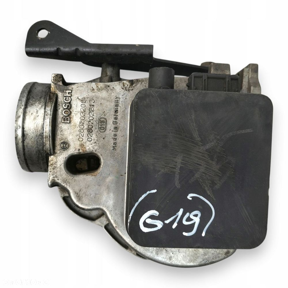 PRZEPŁYWOMIERZ BMW E30 E34 318i 518i 1.8 M40 0280202208 Bosch - 1